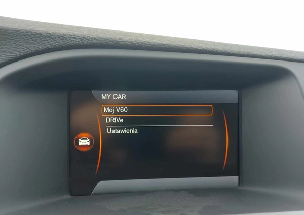 Volvo V60 cena 50000 przebieg: 248000, rok produkcji 2012 z Gostynin małe 704